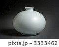 白磁の壷