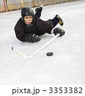3353382