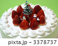 いちごのショートケーキ（ホール中央バックカラー）