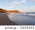 恋路が浜から見るホテル