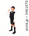 ガッツポーズをする男の子