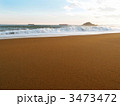 砂浜と神島
