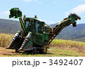 サトウキビ刈り入れ機