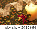 キャンドルと柊の飾り