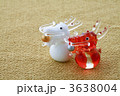 ガラスの紅白の辰