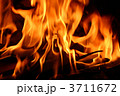 3711672