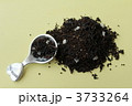 茶葉とティースプーン