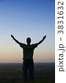 3831632