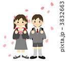 入学式（男の子と女の子）