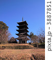 青空に聳える備中国分寺五重塔