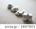 かわいい木玩具とメモ紙