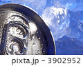 3902952