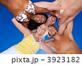 3923182