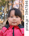 カメラ目線の３歳の女の子
