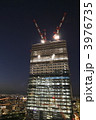 建設中のビル