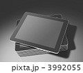 積み上げられた液晶タブレット 