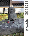 圓光寺のわらべ地蔵ともみじ