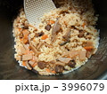 炊きたて　炊きこみごはん