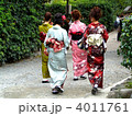 京都　嵐山　和装女性