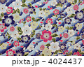4024437