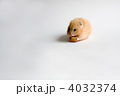 4032374
