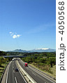 東北自動車道と蔵王連峰