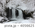 鐘山の滝（雪景色）