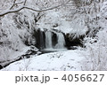 鐘山の滝（雪）
