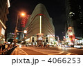 夜のヘップナビオと観覧車