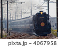 4067958