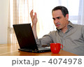4074978