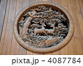 木彫りの鹿