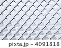 4091818