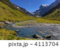 4113704