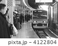 4122804