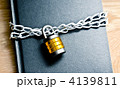 4139811