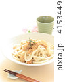 鶏そぼろうどんとお茶