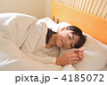若い女性：快眠