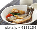 いわしの生姜煮と酒器