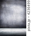 4236499