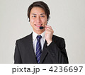 男性オペレーター（グレーバック）