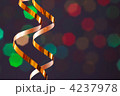 4237978