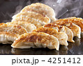 焼き餃子