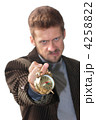 4258822