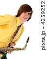4259252