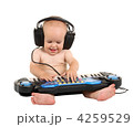 4259529