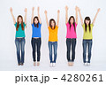 若い女性（カラフル）