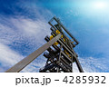 4285932