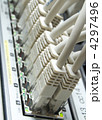 4297496