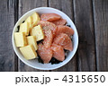 サーモン丼